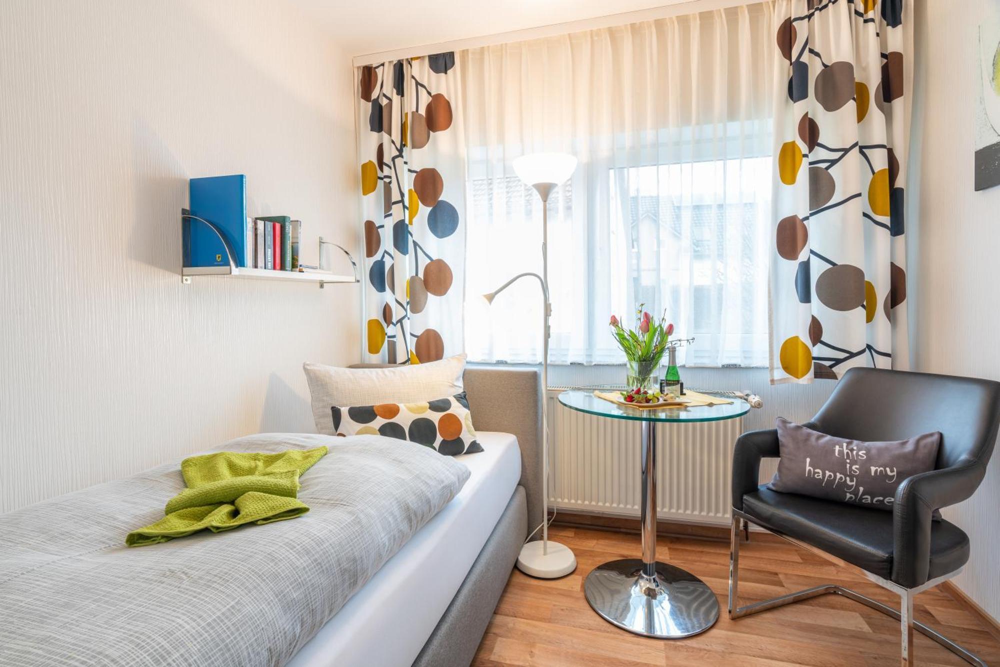 Haus Anneliese Apartment *